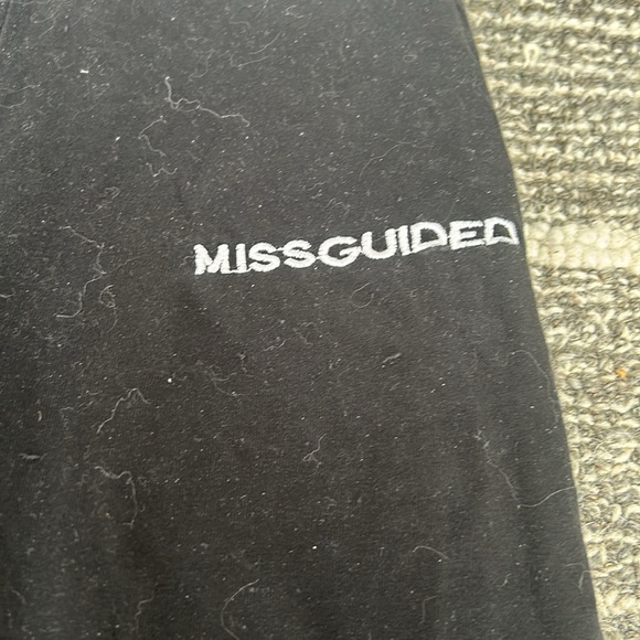 Misguided black leggings - Picture 2 of 2